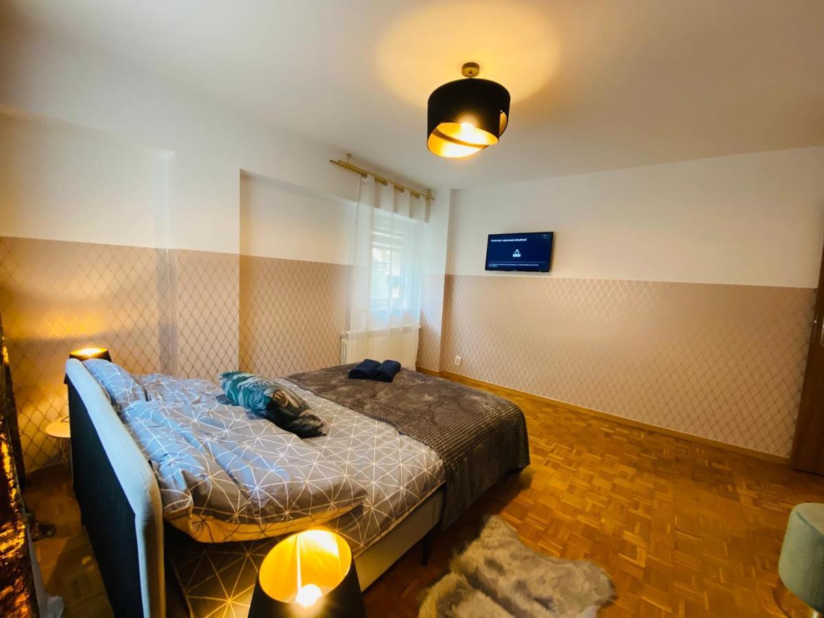 Clicktheflat Solidarnosci City Center Apart Rooms Varsó Kültér fotó