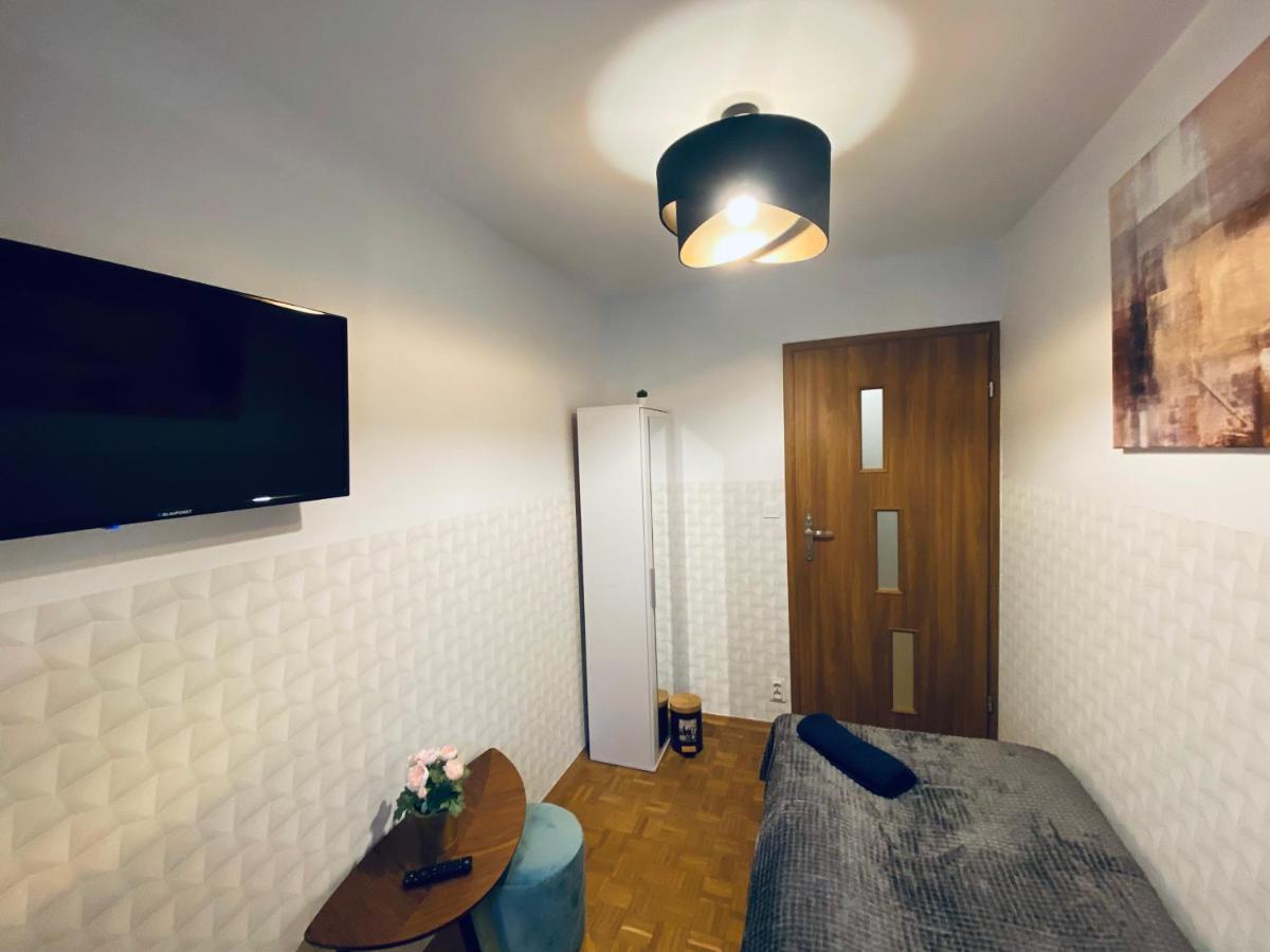 Clicktheflat Solidarnosci City Center Apart Rooms Varsó Kültér fotó